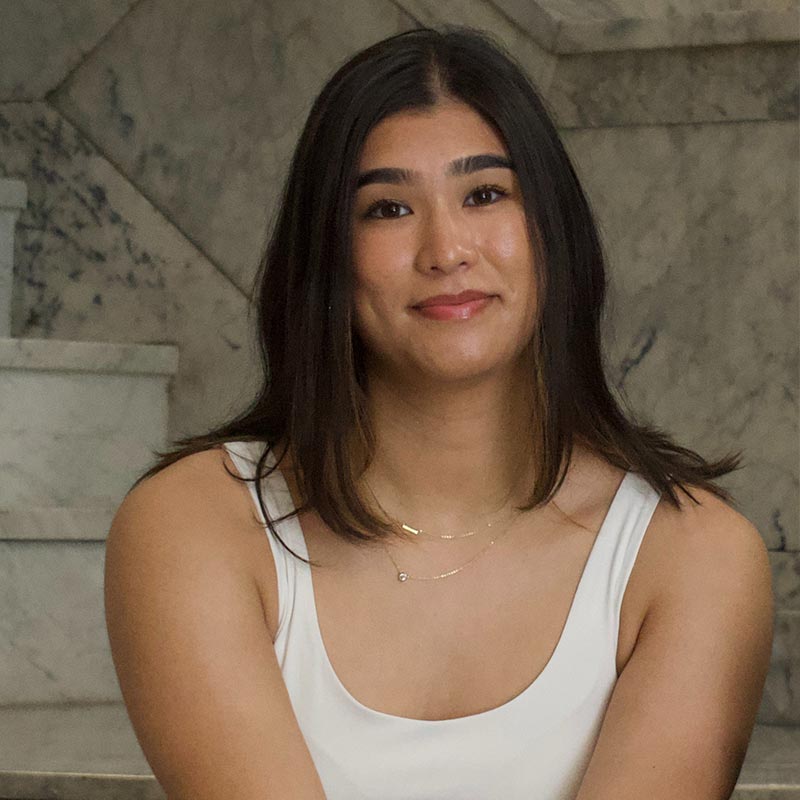 Hayley Chang headshot